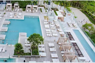 2301 Collins Ave #704, Miami Beach, FL 33139 - Photo 9