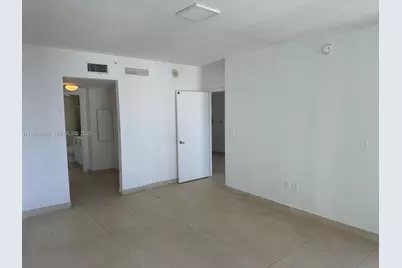 1750 N Bayshore Dr #1615, Miami, FL 33132 - Photo 23
