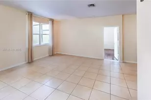 3090 SE 7th Ct, Homestead, FL 33033 - Photo 13