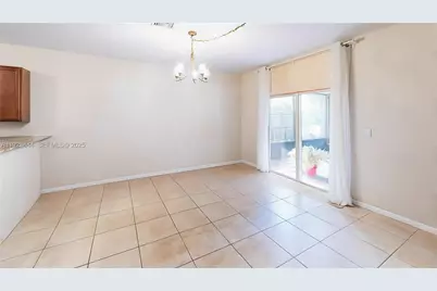 3090 SE 7th Ct, Homestead, FL 33033 - Photo 17