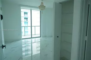 1111 SW 1st Ave, Miami, FL 33130 - Photo 13