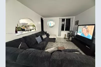 250 180th Dr #159, Sunny Isles Beach, FL 33160 - Photo 3