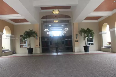 520 SE 5th Ave #2312, Fort Lauderdale, FL 33301 - Photo 3