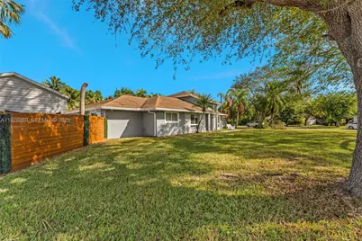 15151 SW 164th Ter, Miami, FL 33187 - Photo 31