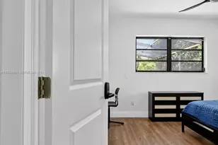 245 NE 175th St, North Miami Beach, FL 33162 - Photo 7