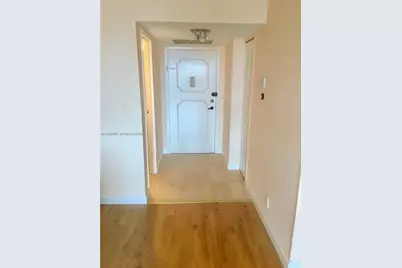 800 Parkview Dr #1018, Hallandale Beach, FL 33009 - Photo 19