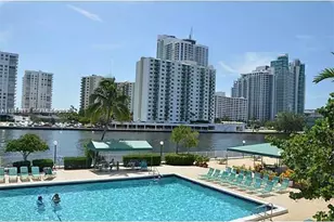 800 Parkview Dr, Hallandale Beach, FL 33009 - Photo 3