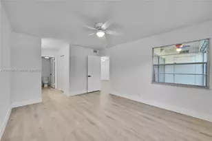 1200 SW 124th, Pembroke Pines, FL 33027 - Photo 23