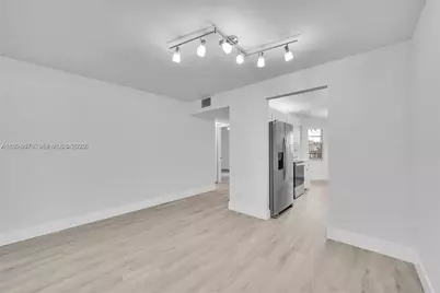 1200 SW 124th #207O, Pembroke Pines, FL 33027 - Photo 9