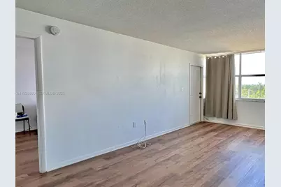 1300 NE Miami Gardens Dr #711E, Miami, FL 33179 - Photo 11