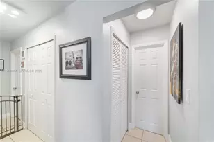 10350 SW 4th St, Sweetwater, FL 33174 - Photo 15