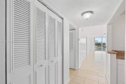 1830 Dixieanna St #503, Hollywood, FL 33020 - Photo 3
