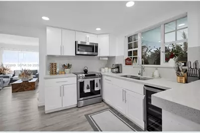 3711 SW 27th Ter, Miami, FL 33134 - Photo 21