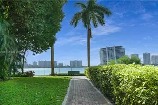 3600 Mystic Pointe Dr, Aventura, FL 33180 - Photo 53