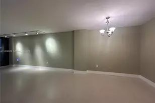 1450 Brickell Bay Dr, Miami, FL 33131 - Photo 29