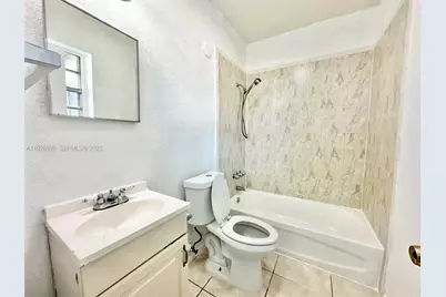 1278 NW 44th Street #1, Miami, FL 33142 - Photo 29