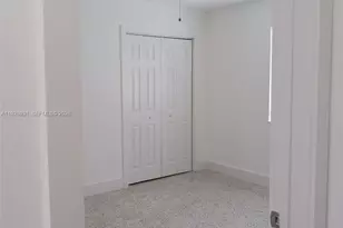 9228 SW 37th St, Miami, FL 33165 - Photo 15