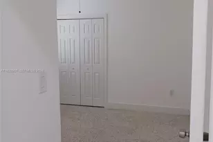 9228 SW 37th St, Miami, FL 33165 - Photo 15