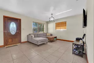 50 SW 130th Ave, Miami, FL 33184 - Photo 47