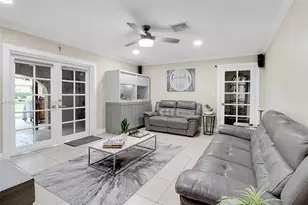 50 SW 130th Ave, Miami, FL 33184 - Photo 19