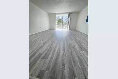 1470 NE 125th Ter #205, North Miami, FL 33161 - Photo 1