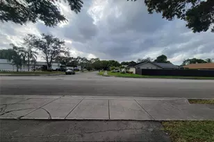 11375 SW 112th Cir Ln S, Miami, FL 33176 - Photo 55