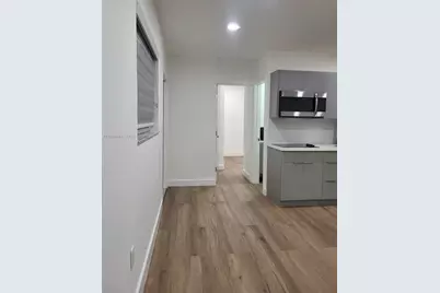 245 SW 105th Pl #245, Sweetwater, FL 33174 - Photo 3