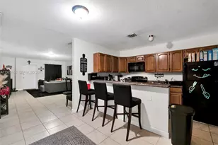 1910 NW 72nd St, Miami, FL 33147 - Photo 11