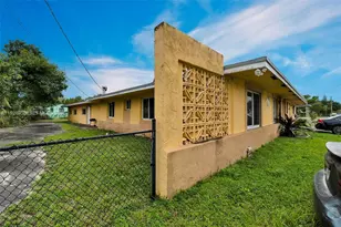 1910 NW 72nd St, Miami, FL 33147 - Photo 31