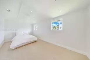 55 Lagorce Cir, Miami Beach, FL 33141 - Photo 25