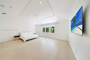 55 Lagorce Cir, Miami Beach, FL 33141 - Photo 21