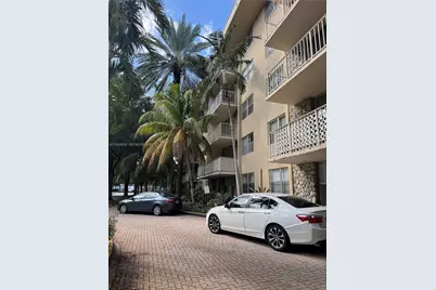 1805 Sans Souci Blvd #231, North Miami, FL 33181 - Photo 13