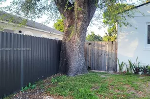 2137 NW 97th St, Miami, FL 33147 - Photo 19