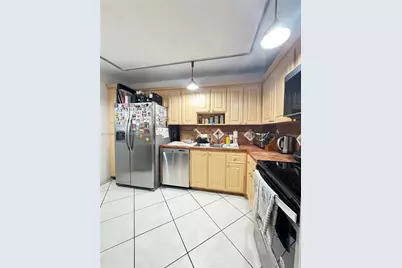 20100 W Country Club Dr #1606, Aventura, FL 33180 - Photo 3