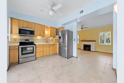 2133 SW 1st Ct, Fort Lauderdale, FL 33312 - Photo 11