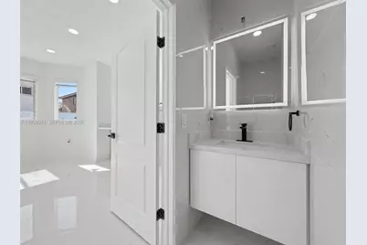 15064 SW 30th Ter, Miami, FL 33185 - Photo 17