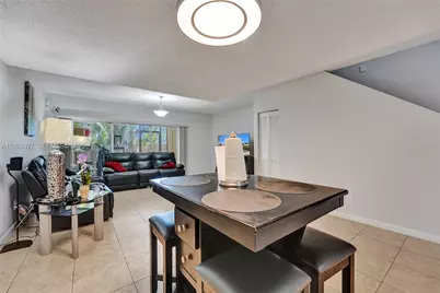 3592 NW 83rd Ln, Sunrise, FL 33351 - Photo 7