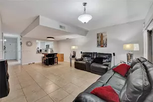 3592 NW 83rd Ln, Sunrise, FL 33351 - Photo 13