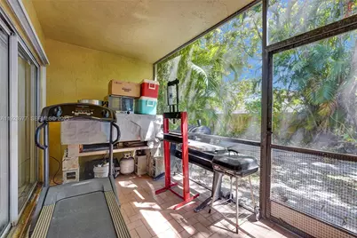 3592 NW 83rd Ln, Sunrise, FL 33351 - Photo 29