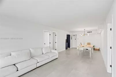 20301 W Country Club Dr #722, Aventura, FL 33180 - Photo 11