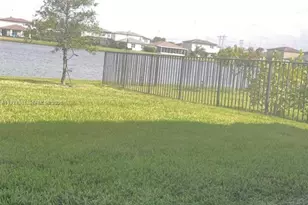 8376 NW Greenbank Cir, Port Saint Lucie, FL 34987 - Photo 11