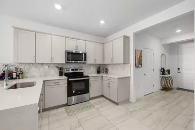 17042 SW 1st St, Pembroke Pines, FL 33027 - Photo 9