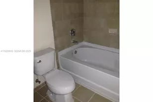 8800 NW 97th Ave, Doral, FL 33178 - Photo 21