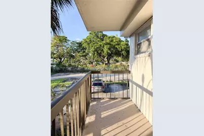 1751 NW 75th Ave #201, Plantation, FL 33313 - Photo 17