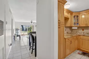 4200 NW 3rd Ct, Plantation, FL 33317 - Photo 7