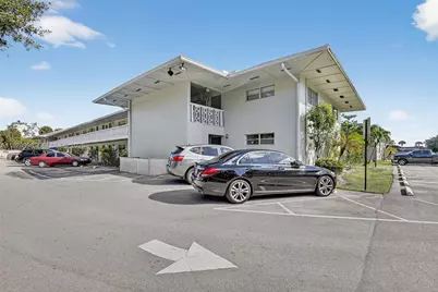 4200 NW 3rd Ct #141, Plantation, FL 33317 - Photo 5