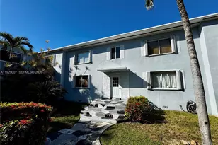 530 SW 10th St, Miami, FL 33130 - Photo 17