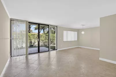 11541 Terra Bella Blvd #25, Plantation, FL 33325 - Photo 5