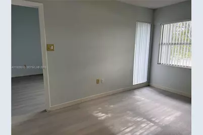 665 SW 113th Way #665, Pembroke Pines, FL 33025 - Photo 7