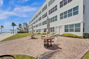 1801 S Surf Rd, Hollywood, FL 33019 - Photo 25